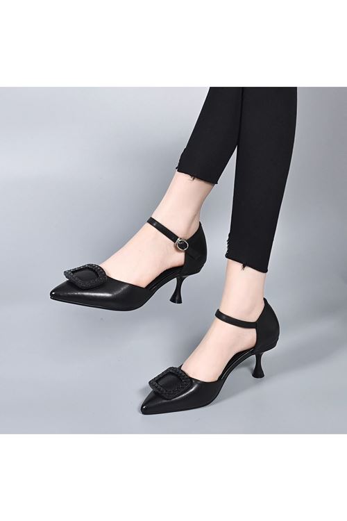 الأحذية النسائية الصيفية حذاء كعب 