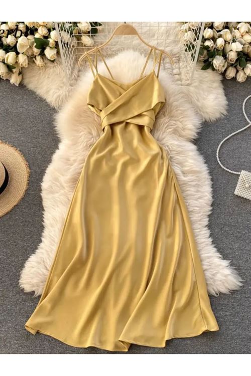 ملابس نسائية صيفية فستان