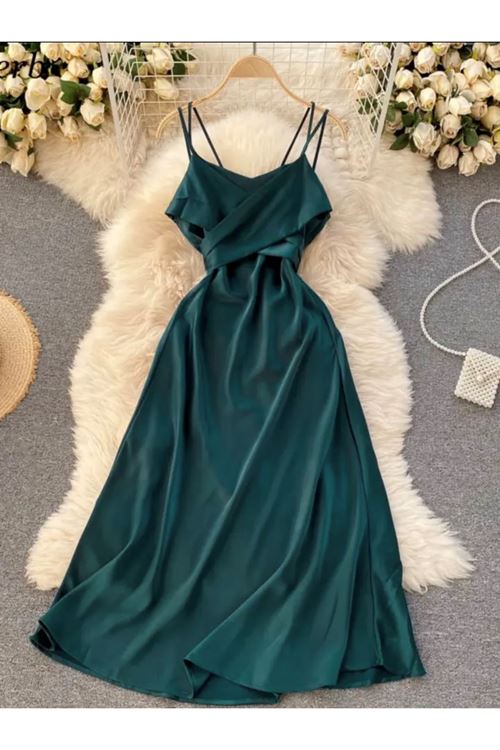 ملابس نسائية صيفية فستان