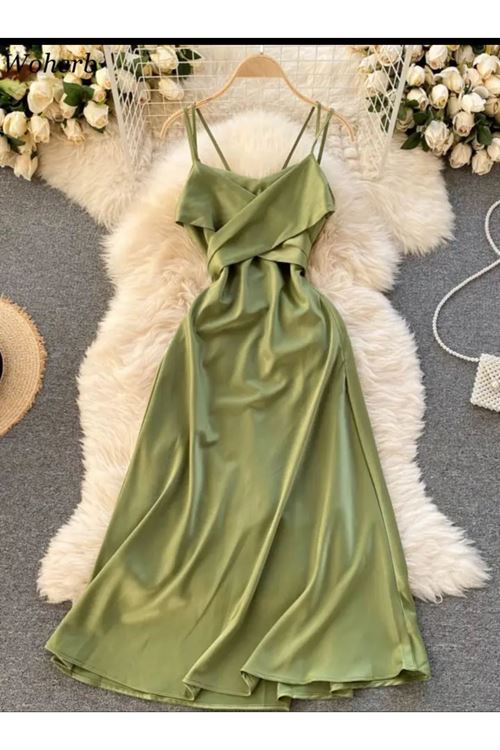 ملابس نسائية صيفية فستان