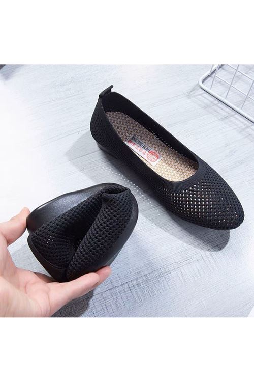 الأحذية النسائية الصيفية  فلات	