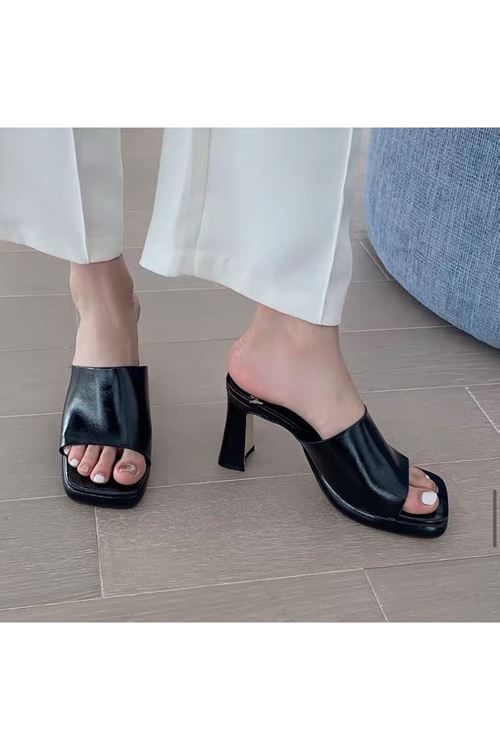 الأحذية  النسائية الصيفية شحاته 