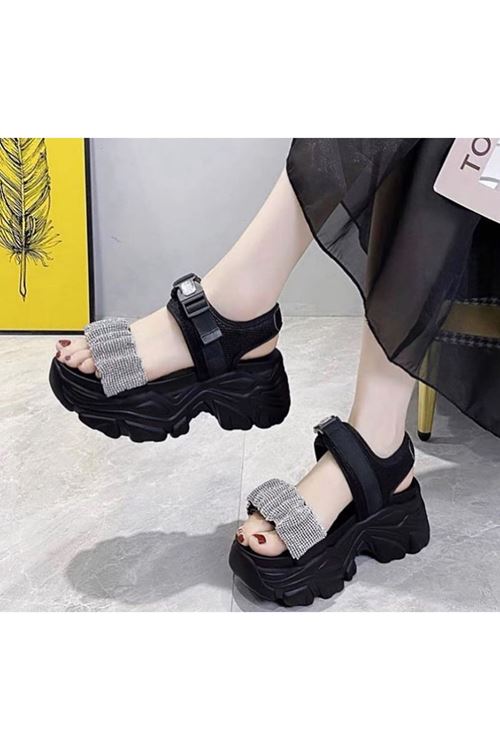 الأحذية النسائية الصيفية صندل