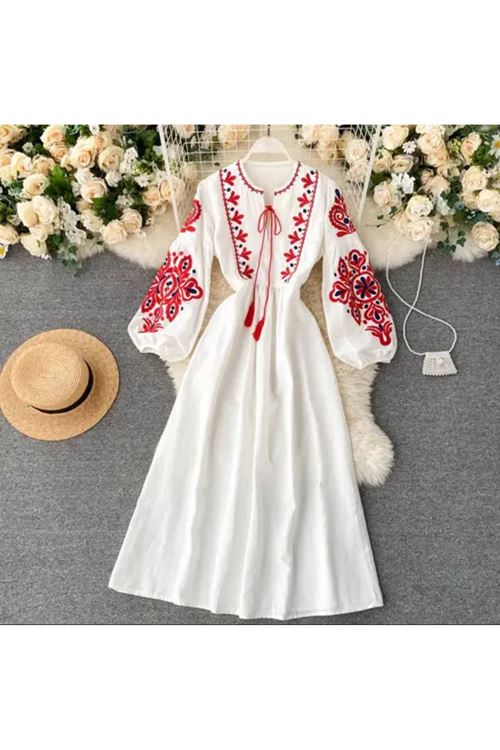 ملابس نسائية صيفية فستان