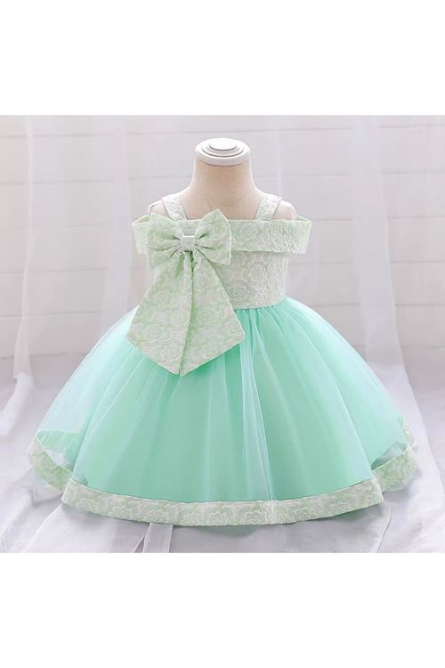 طفل بنت صيفية فستان