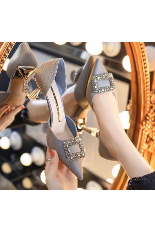 الأحذية النسائية الصيفية حذاء كعب 