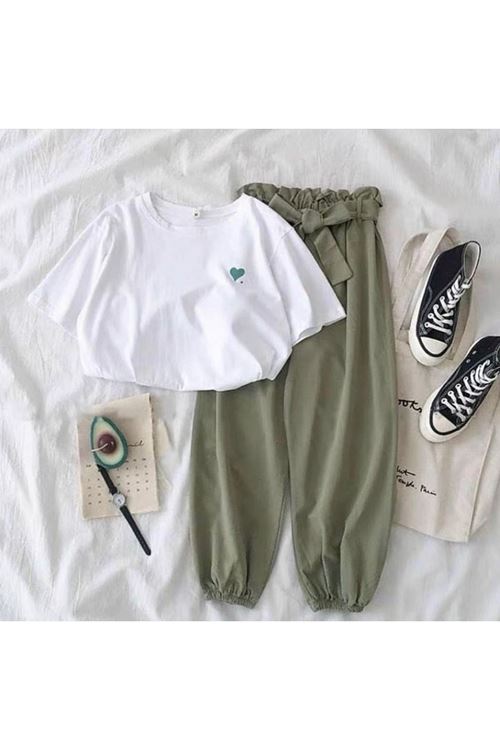 ملابس  نسائية  صيفيّة  تراك