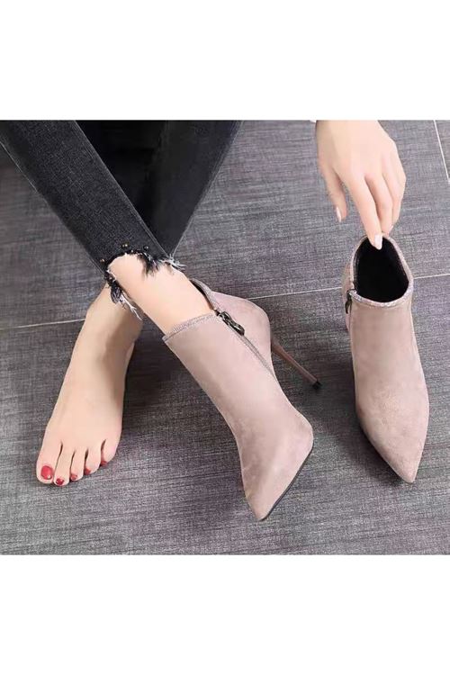 الأحذية النسائية الشتوية بوت قصير كعب  