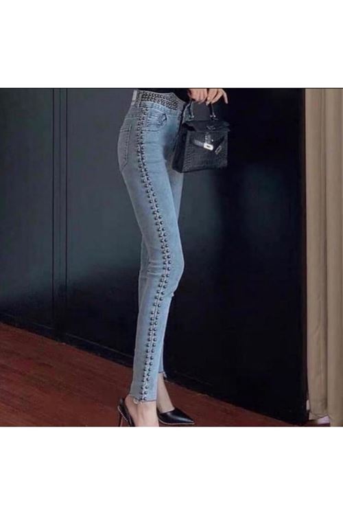 ملابس نسائية صيفية بنطلون