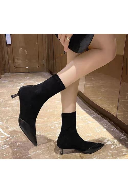 الأحذية النسائية الشتوية بوت  طويل  كعب