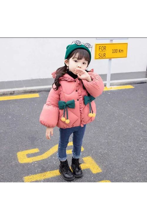 طفل بنت شتوية قمصلة