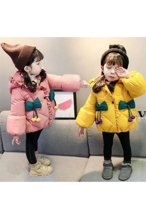 طفل بنت شتوية قمصلة