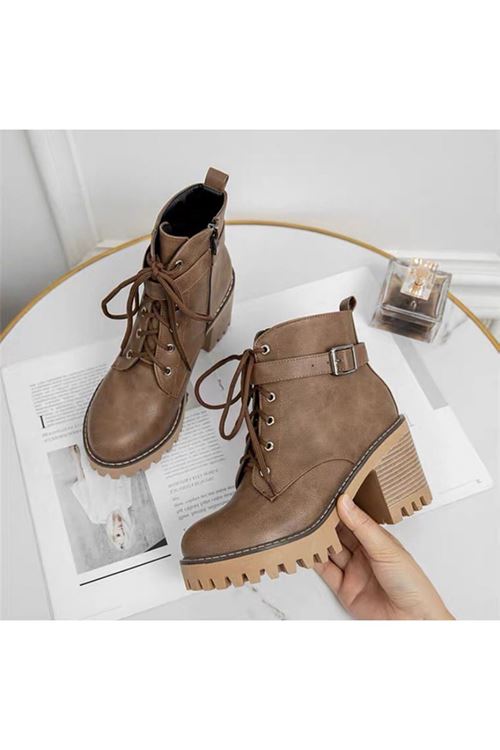 ‎الأحذية النسائية الشتوية بوت قصير كعب