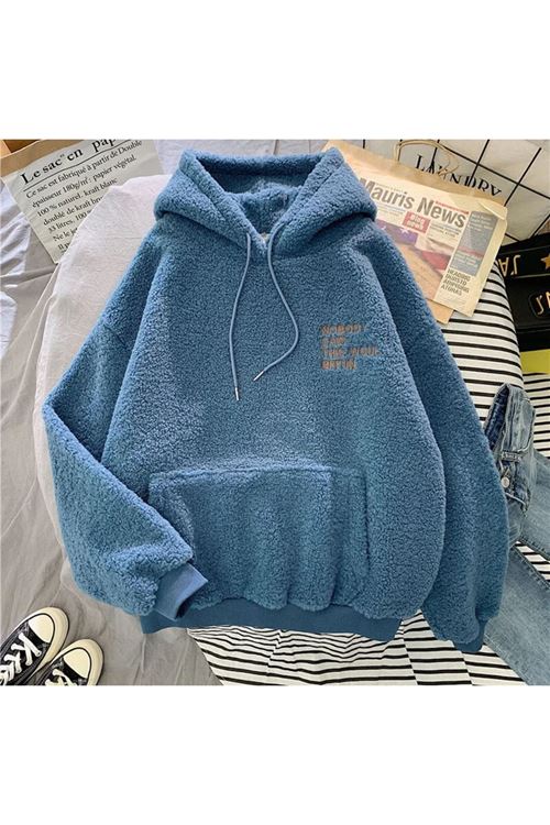 ملابس نسائية شتوية هودي