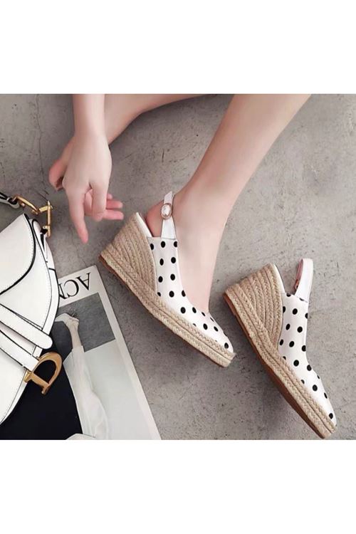 الأحذية النسائية الصيفية حذاء كعب 