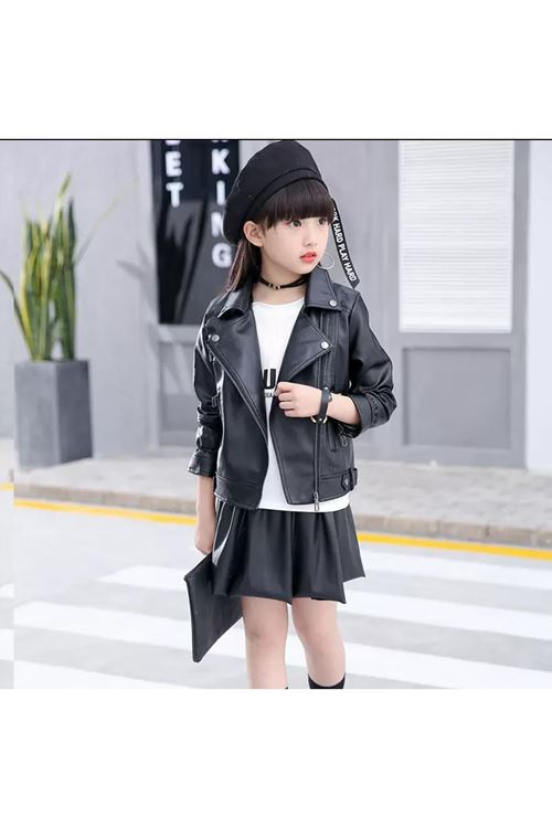 طفل بنت شتوية قمصلة