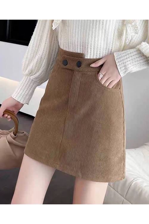 ملابس نسائية شتوية تنورة 