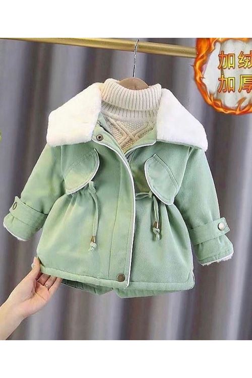 طفل بنت شتوية قمصلة