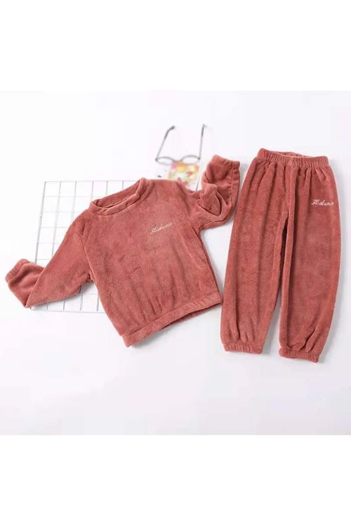 طفل بنت شتوية تراك