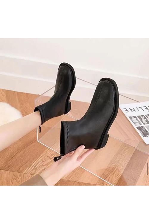 أحذية نسائية شتوية بوت قصير فلات