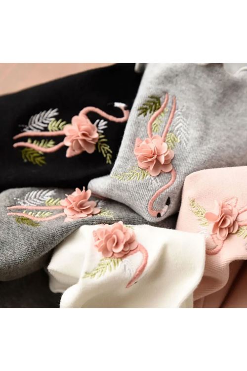 طفل بنت شتوية كولون