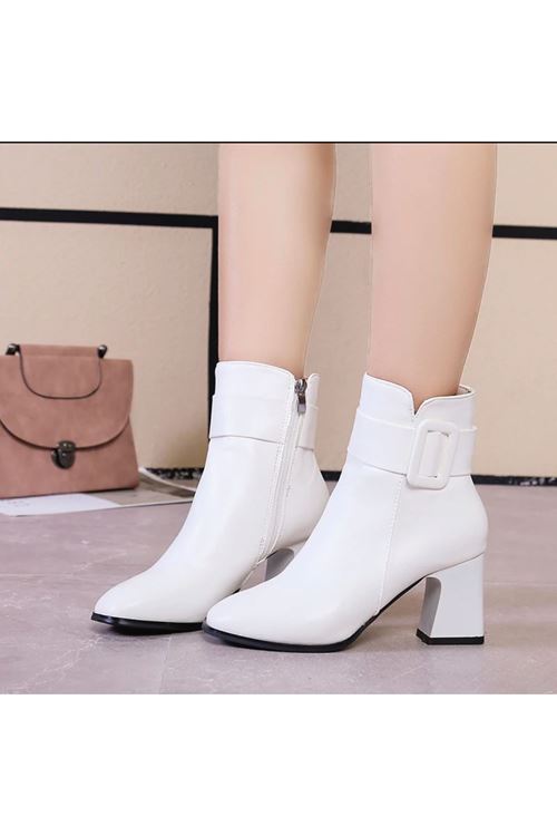 أحذية نسائية شتوية بوت قصير كعب