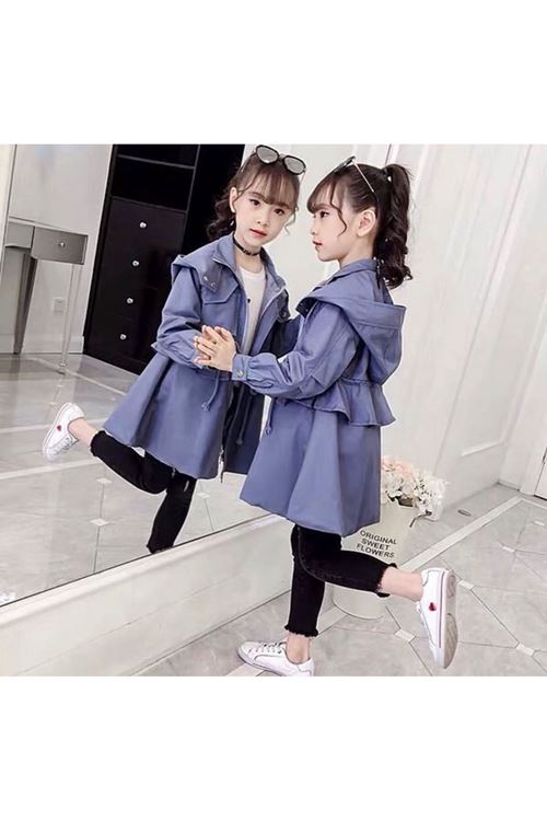 طفل بنت شتوية جاكيت