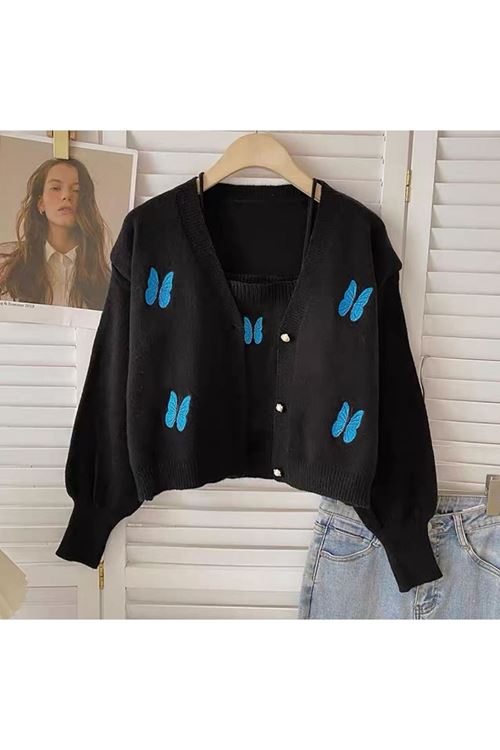 ملابس نسائية شتوية سترة صوف