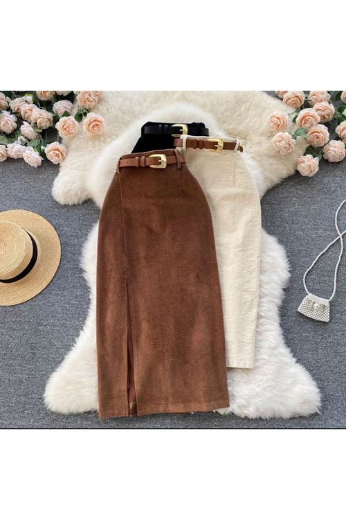 ملابس نسائية شتوية تنورة