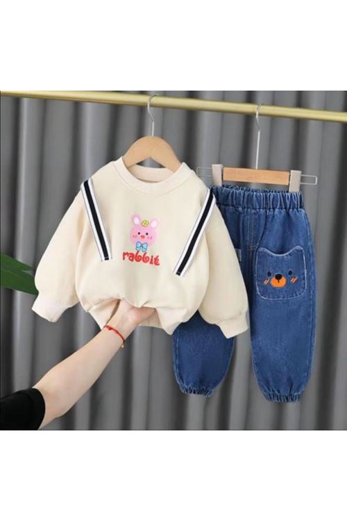 طفل بنت شتوية قاط