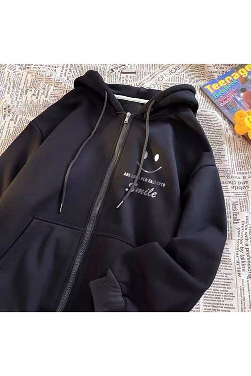 ملابس نسائية شتوية جاكيت