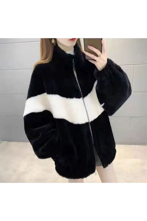 ملابس نسائية شتوية جاكيت 