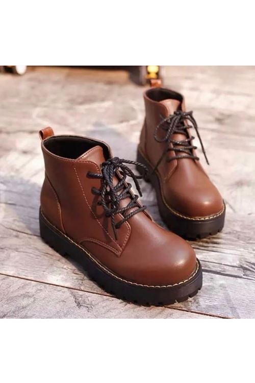 ‎الأحذية النسائية الشتوية بوت قصير فلات