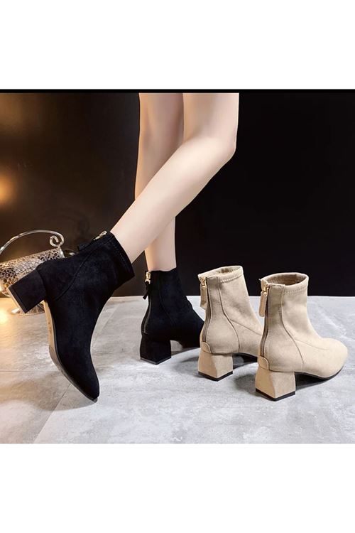 ‎الأحذية النسائية الشتوية بوت قصير كعب