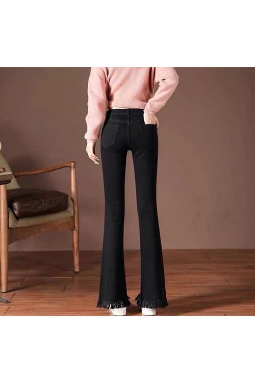 ملابس نسائية شتوية بنطلون