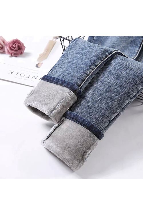 ملابس نسائية شتويه بنطلون