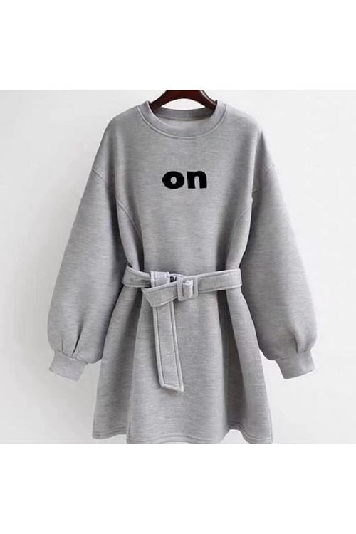 ملابس نسائية شتوية بلوز