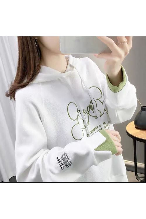 ملابس نسائية شتوية هودي