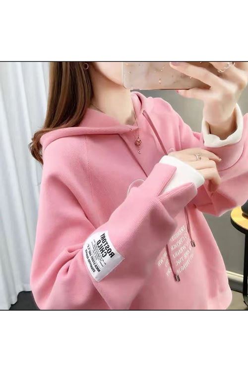 ملابس نسائية شتوية هودي