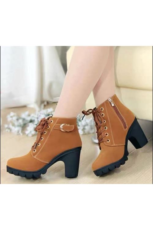 ‎الأحذية النسائية الشتوية بوت قصير كعب