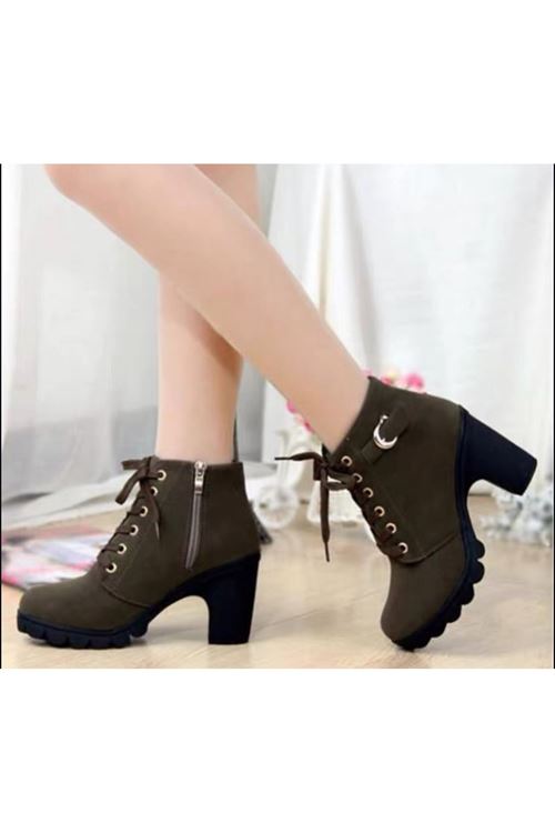 ‎الأحذية النسائية الشتوية بوت قصير كعب