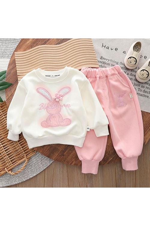 طفل بنت شتوية تراك