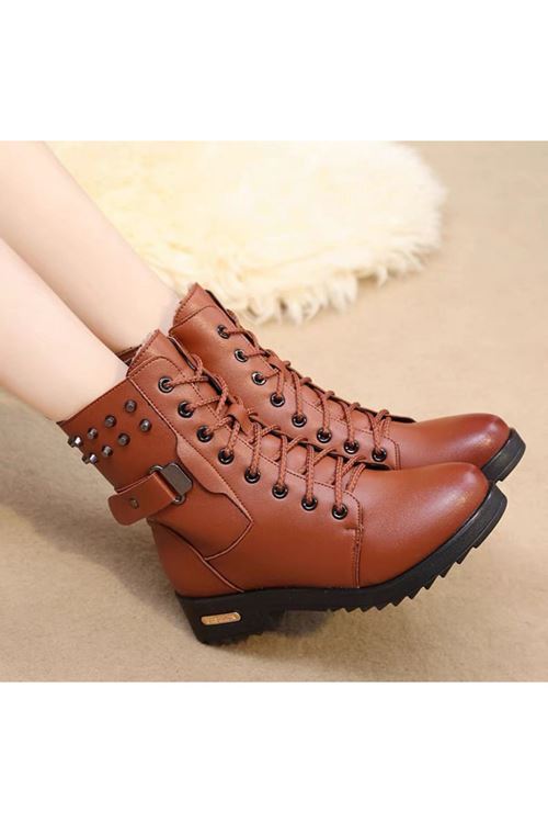 ‎الأحذية النسائية الشتوية بوت قصير فلات