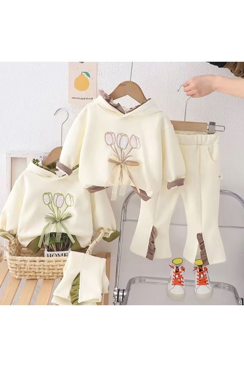 طفل بنت شتوية تراك