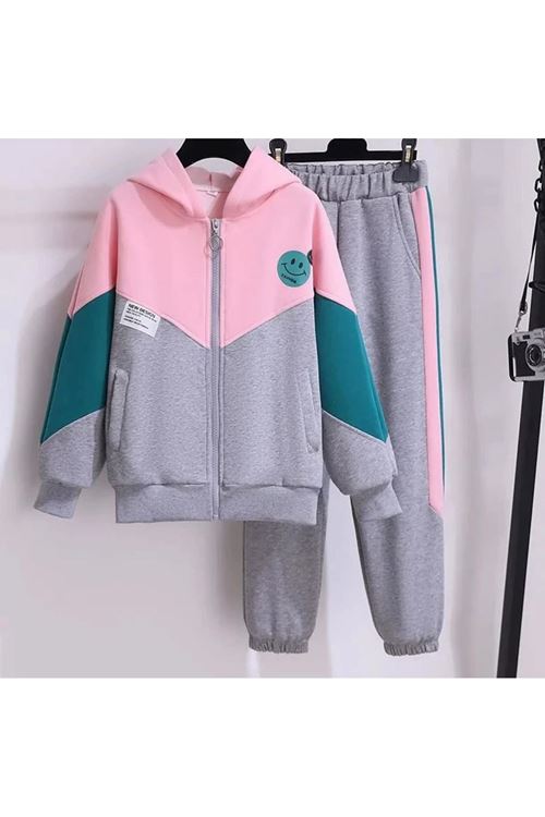 طفل بنت شتوية تراك