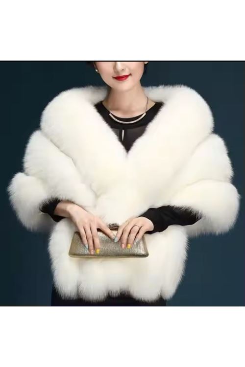 الملابس النسائية الشتوية شال