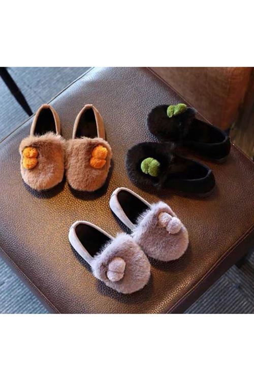 الاحذية طفل بنت شةب شةب