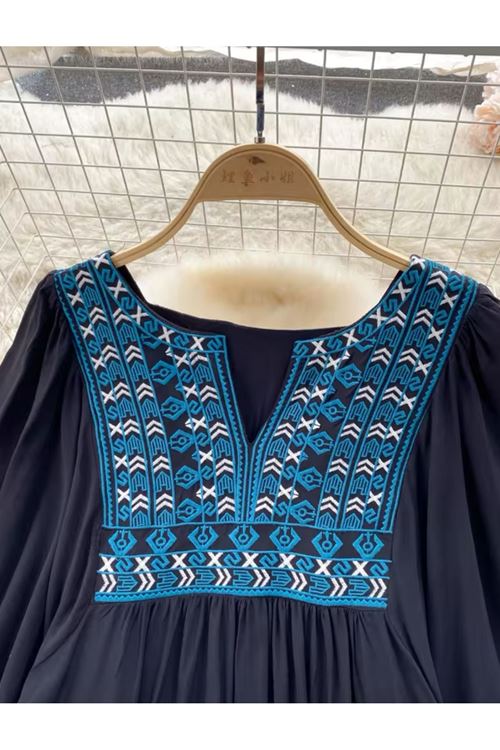 ملابس نسائية صيفية فستان 