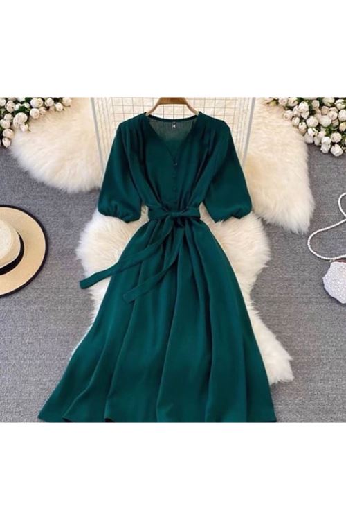 الملابس النسائية الصيفية الفستان