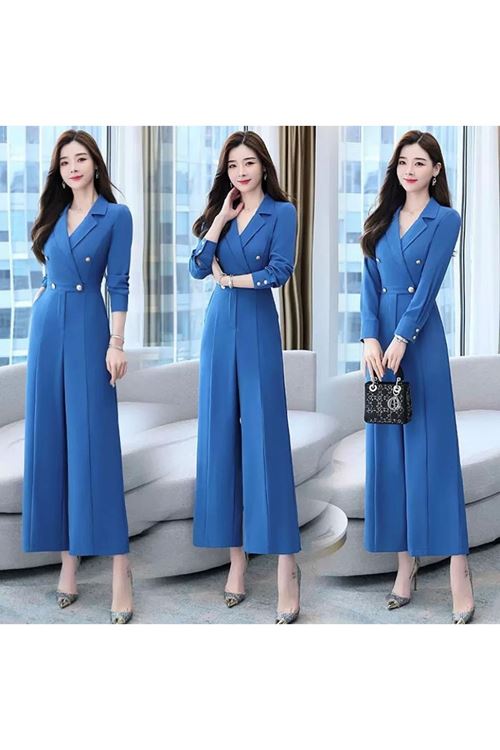 ملابس نسائية صيفية قاط